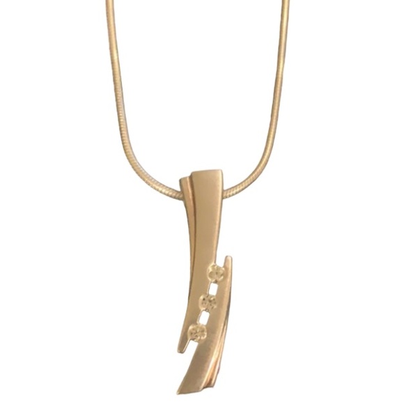 Fossil Elegant Sterling Silver Thunder Cubic Zirconia Diamond Pendent Necklace - Picture 1 of 7